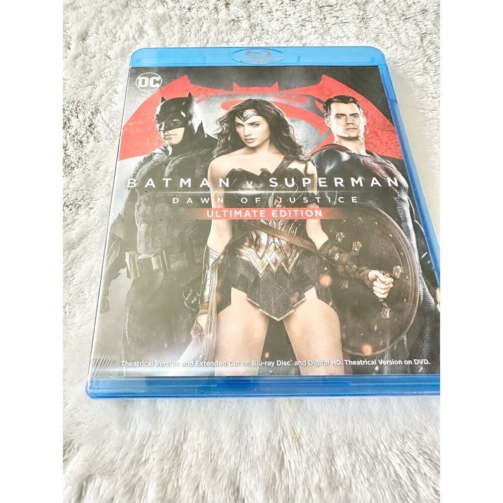Batman versus Superman - the movie DVD Blu-ray - new